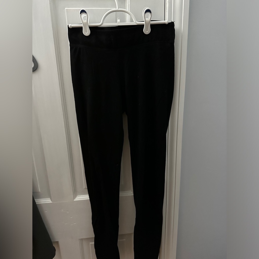 black garage leggings